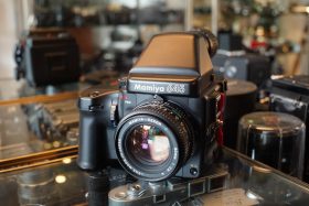 : Mamiya 645 pro kit + 2.8 / 80mm lens + AE prism finder