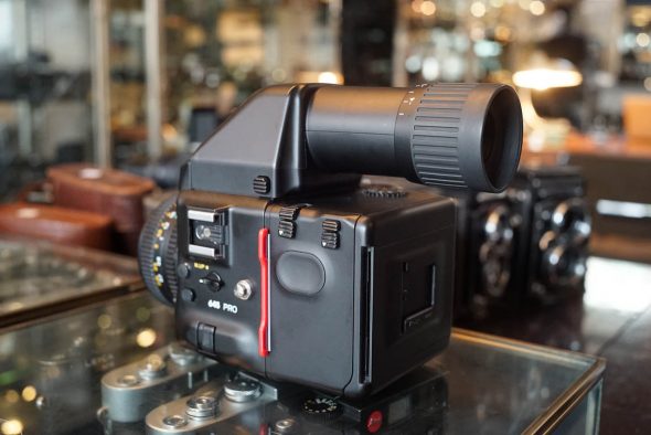: Mamiya 645 pro kit + 2.8 / 80mm lens + AE prism finder