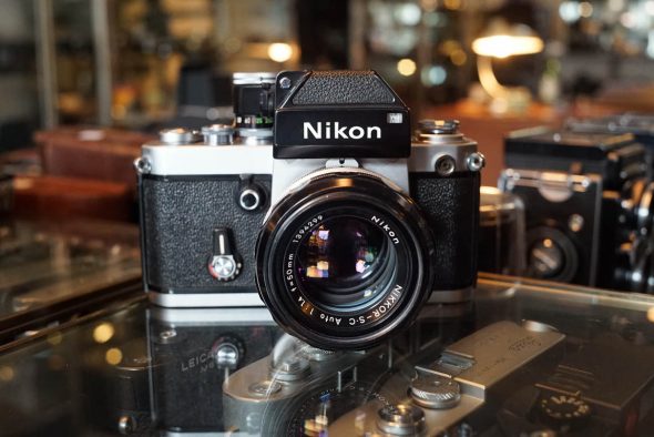 Nikon F2 kit + Nikkor-SC 1.4 / 50mm lens