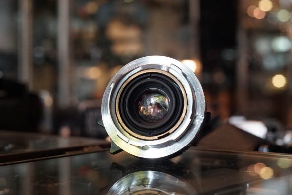 Leica Summicron 35mm f/2 V2 M