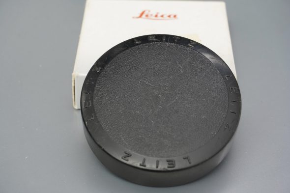 Leica 14089 front lens cap A65, Boxed