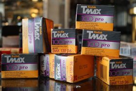 1x Kodak Tmax 100 pro 135-36 expired 2003