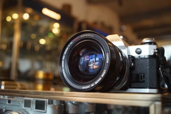 Canon lens FD 24mm 1:1.4 SSC Aspherical