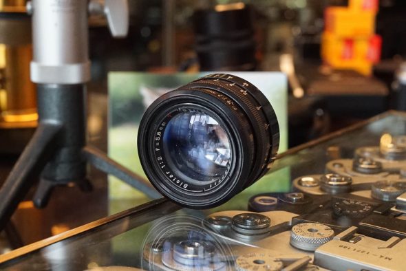 Carl Zeiss Jena Biotar 1:2 / 5.8cm lens. M42 mount