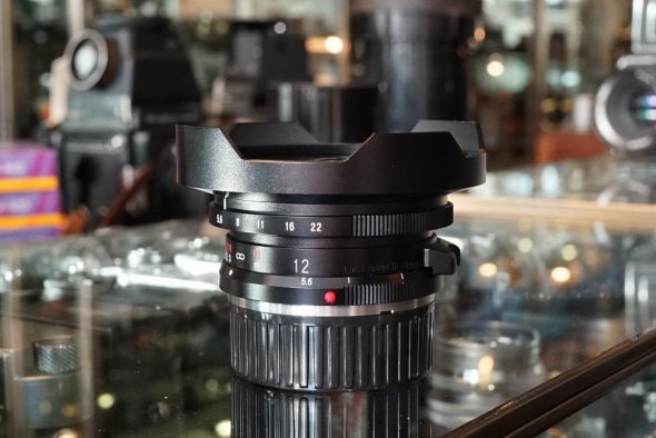 Voigtlander Ultra Wide-Heliar 12mm F5.6, Leica M