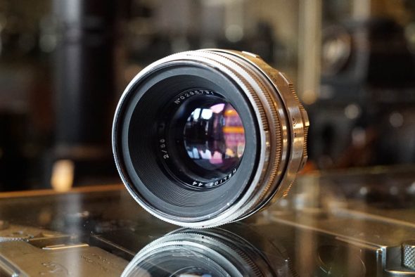 Helios-44 1:2 / 58mm, Chrome version in m39 + M42 adapter