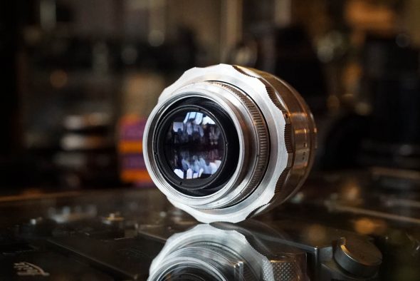 Helios-44 1:2 / 58mm, Chrome version in m39 + M42 adapter