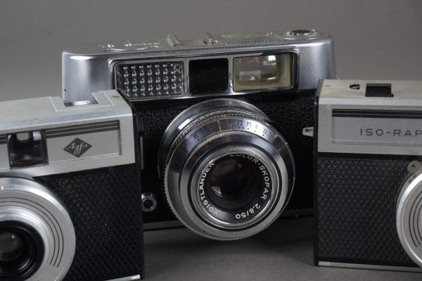 5x vintage cameras, Agfa, Voigtlander, Kodak