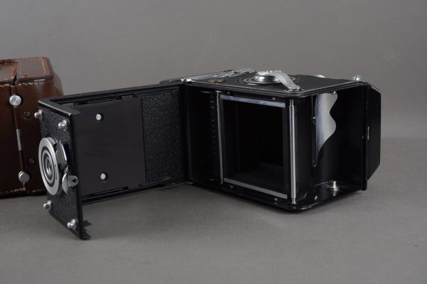 Rollei magic II camera with 3.5/75 Xenar