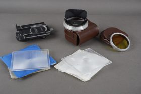lot of Rollei Rolleiflex items: bay II hood + filter, Rolleifix, screens
