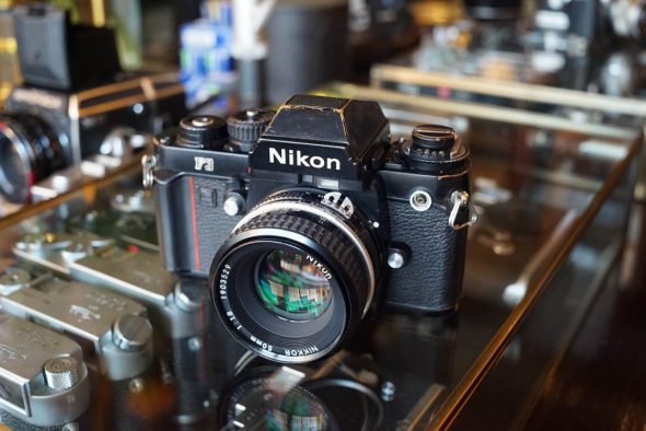 Nikon F3 kit + Nikkor 1:1.8 / 50mm AI lens, Worn