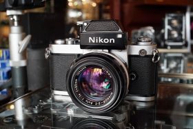 Nikon F2 kit + Nikkor-sc 1:1.4 / 50mm
