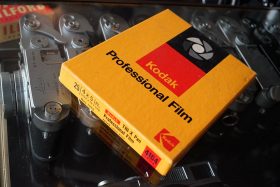 Kodak Tri-X pan 4×5 inch film, Vintage, expired 1975, 25 sheets