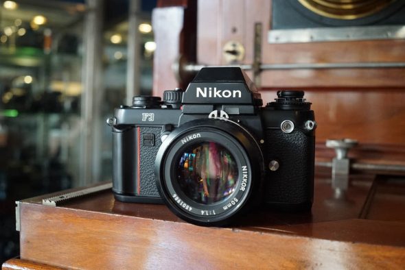 Nikon F3 kit + Nikkor 1:1.4 / 50mm AI lens
