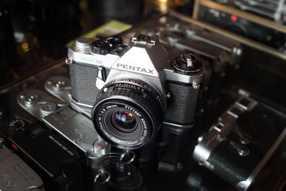 Pentax MEsuper + SMC PEntax-M 2.8 / 28mm lens
