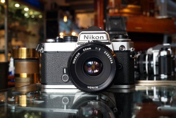 Nikon FE + Nikkor 50mm 1:2 Ai lens