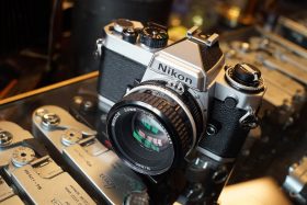 Nikon FE kit + Nikkor 50mm 1:1.8 AI lens