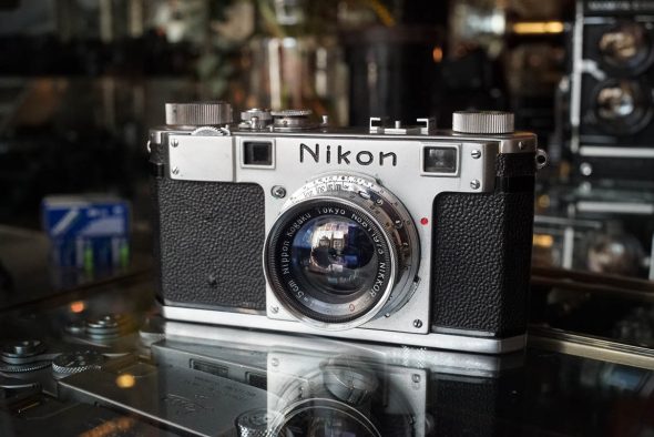 Nikon M + Collapsible Nikkor 1:2 / 5cm lens