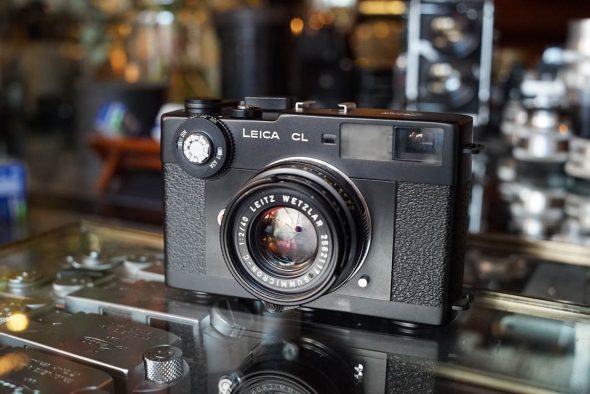 Leica CL kit + Leitz Summicron-C 1:2 / 40mm