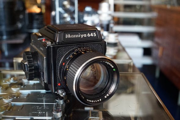 Mamiya M645 + Mamiya 1:2.8 / 110mm lens