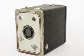VENA Amsterdam Box camera with meniscus lens f9. RARE