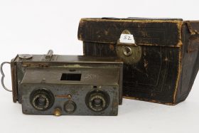 VERASCOPE stereo camera with early CARL ZEISS JENA SII 54mm lenses