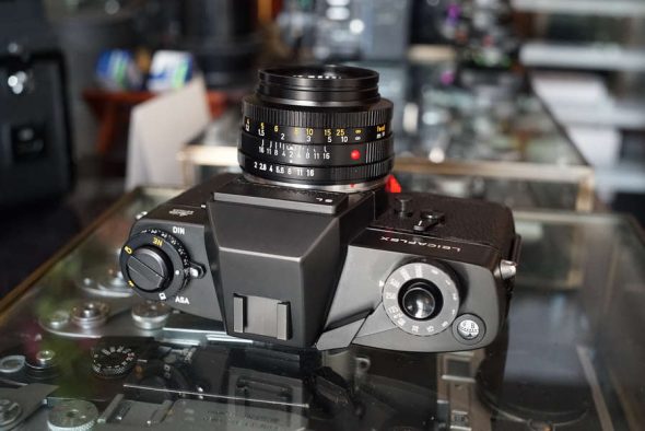 Leicaflex SL black + Leitz Summicron 2 / 50 , 2-cam lens