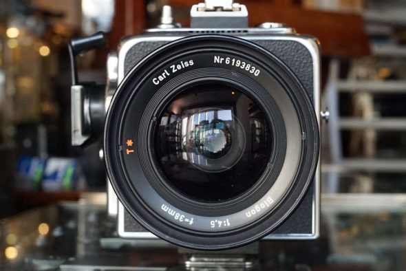 Hasselblad SWC/M with Carl Zeiss 38mm F4.5 Biogon – Rental