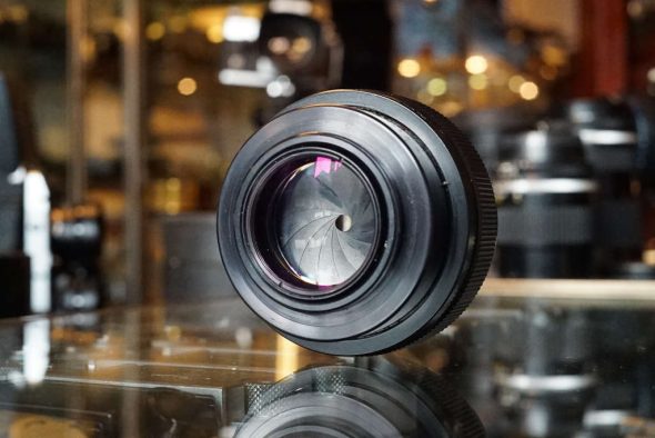 Jupiter 9 MC 85mm f/2 M42