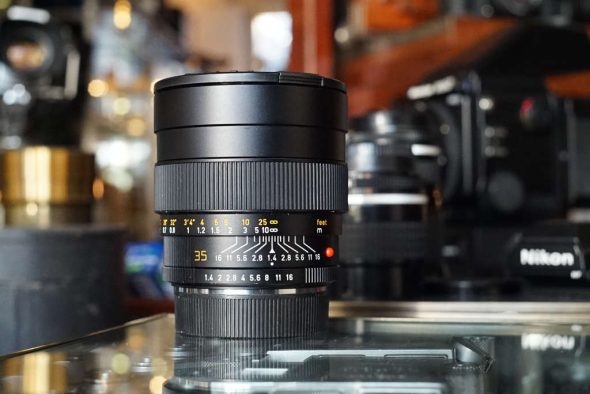 Leica Leitz Summilux-R 35mm F/1.4 lens, E67 filtersize, 3-cam version