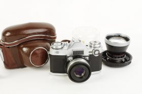 Zeiss Ikon Contaflex camera with Tessar 2.8 / 50mm and Pro-Tessar 4 / 115mm