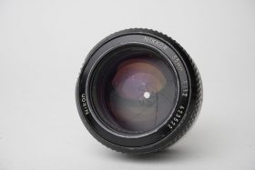 Nikon Nikkor 55mm 1:1.2 AI (Nikon F mount), fast lens