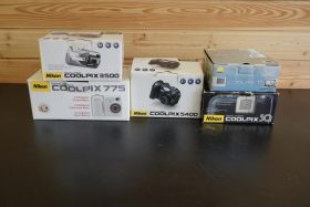 lot of 5x various Nikon Coolpix cameras – all boxed
