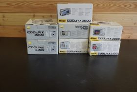 lot of 7x various Nikon Coolpix cameras – all boxed