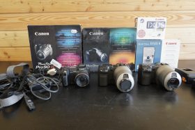 Collection of various Canon powershot and Ixus cameras