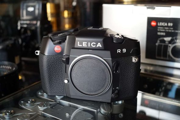 Leica R9 body Boxed.