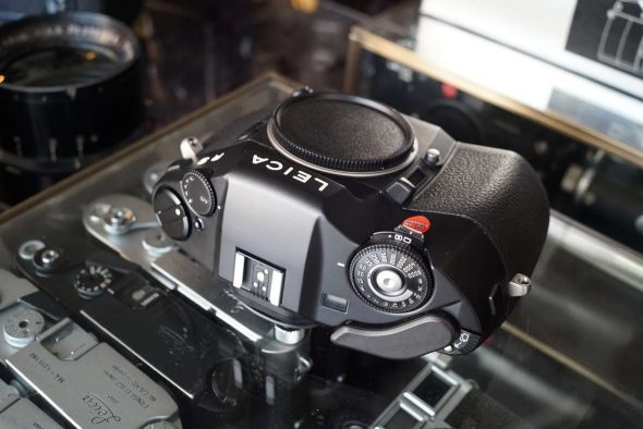 Leica R9 body Boxed.