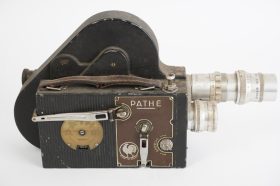 Pathe Webo Movie camera with 3x BERTHIOT Movie lens 20mm / 25mm / 75mm