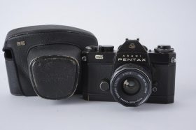 Pentax ES black camera + Takumar 3.5 / 35mm lens in leather case
