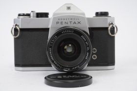 Honeywell Pentax SP1000 camera with S-M-C-Takuamr 1:3.5 / 28mm lens