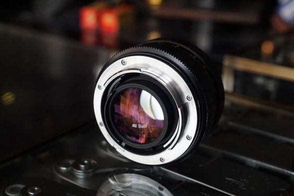 Leica Leitz Sumilux-R 1:1.4 / 50 + Hood, 3-cam