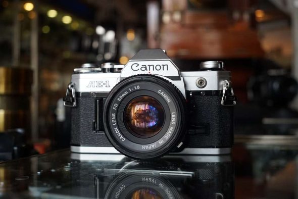 Canon AE-1 + Canon FD 50mm 1:1.8 lens