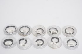 lot of 10 Pentax-110 lens filters in cases: 25,5mm, 30,5mm, 37,5mm