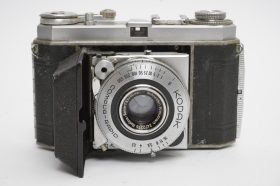 Kodak Retina Ia camera with Schneider lens. Parts