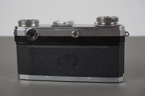 Contax RF camra body with Carl Zeiss Jena Sonnar 5cm 1:2 lens