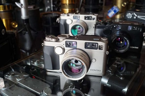 Contax G2 + Zeiss 28-45-90mm lens kit – Rental