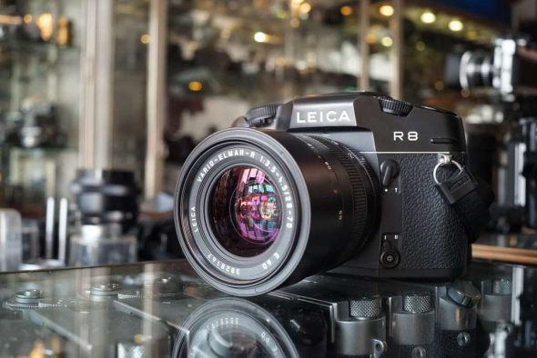 Leica R8 + 28-70mm 1:3.5-4.5 Vario-Elmar-R