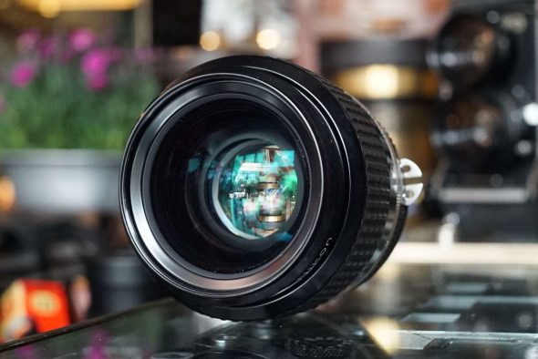 Nikon Nikkor 35mm 1:1.4 AIS lens