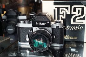 Nikon F2 Photomic + Nikkor 28mm 1:3.5, Boxed