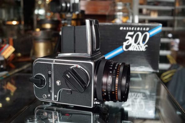 Hasselblad 500C/M Classic Boxed + Carl Zeiss CF 80mm 1:2.8 Planar